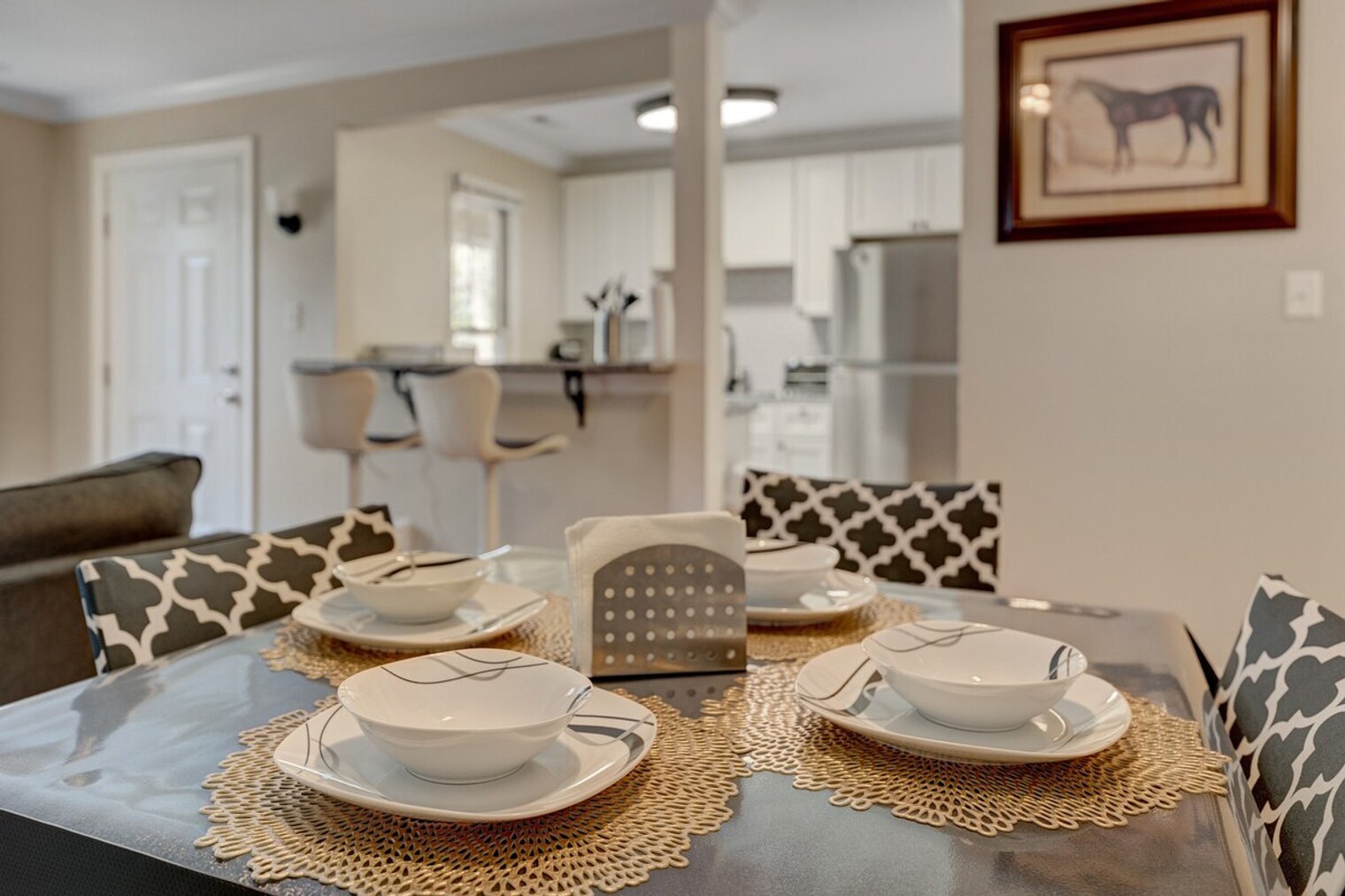 Building Photo - 2225 Summit St