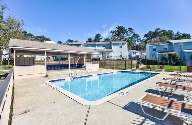 Building Photo - 2309 Green Timbers Trail