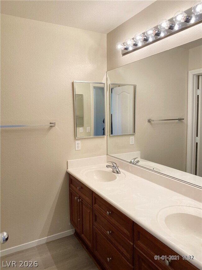 Building Photo - 3409 W Perching Bird Ln