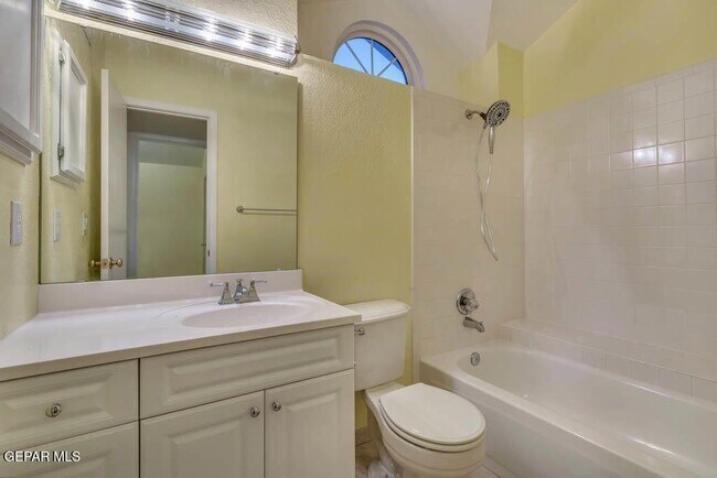 Building Photo - 10955 Yogi Berra Cir