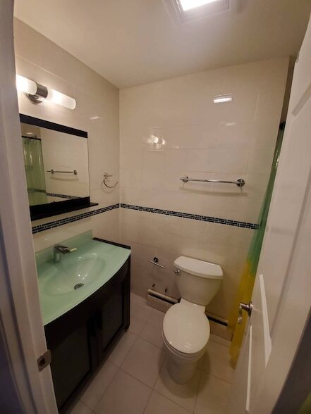 Building Photo - 48-49 47th Street Unit