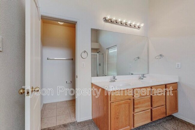 Building Photo - 1500 Montiano Loop SE