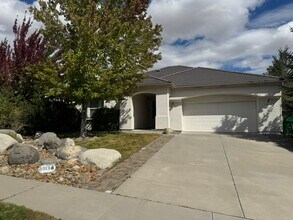 Building Photo - Single Level Home in Somersett