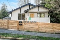 Building Photo - BEAUTIFUL FULLY RENOVATED 2 BED 1 BATH FOR RENT – PRIME WEST SEATTLE LOCATION