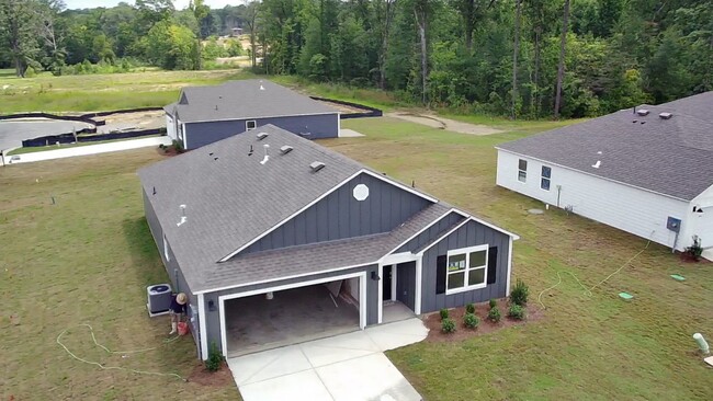 Building Photo - McCalla Trace Newly Constructed 4 BR/ 2 Ba...