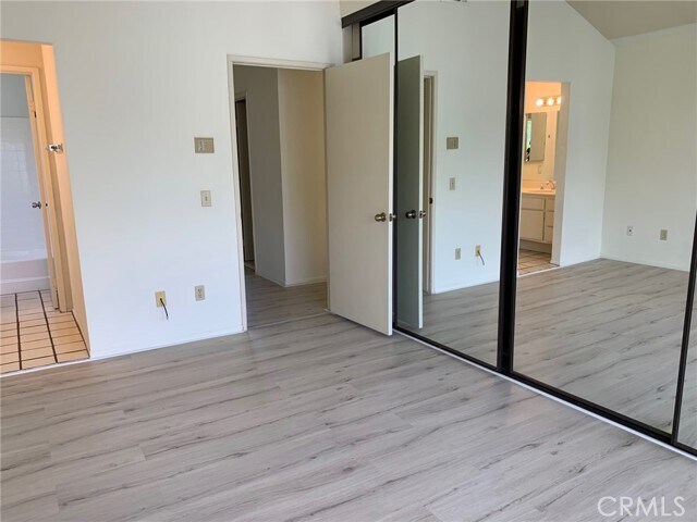 Building Photo - 78 Monroe