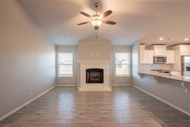 Building Photo - New Build Simmons Home and RARE - 4 Bedroom Owasso home