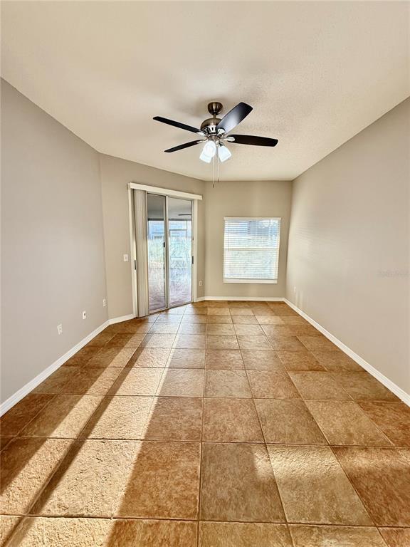 Building Photo - 807 Frankford Dr