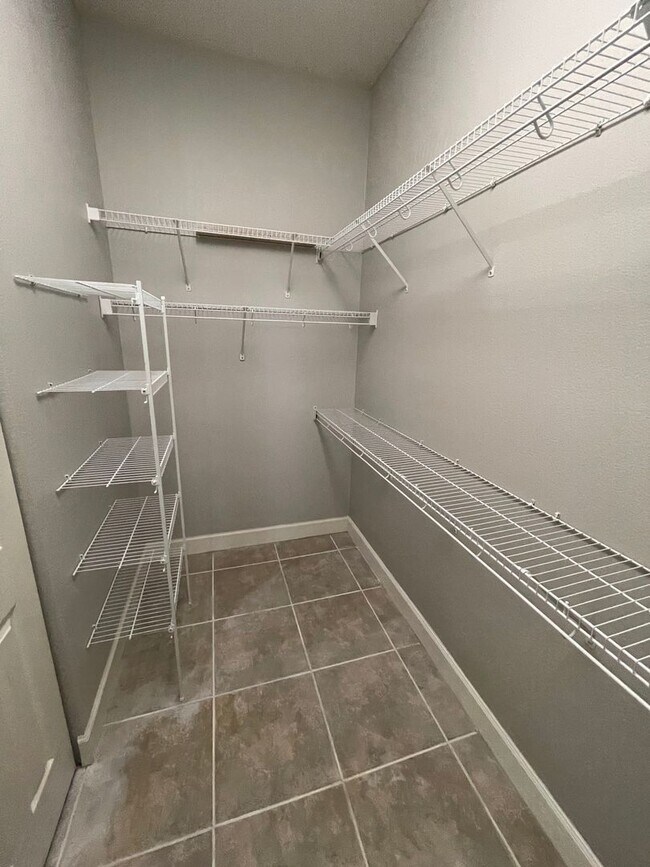 Building Photo - BAY ISLE-POOL HOME-14332 Hampshire Bay Cr. Winter Garden, FL 34787