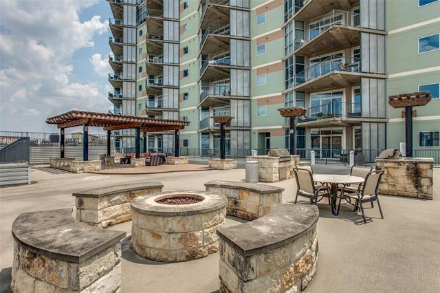 Building Photo - 1001 Belleview St