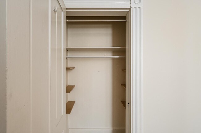 Building Photo - 41 Lincoln St