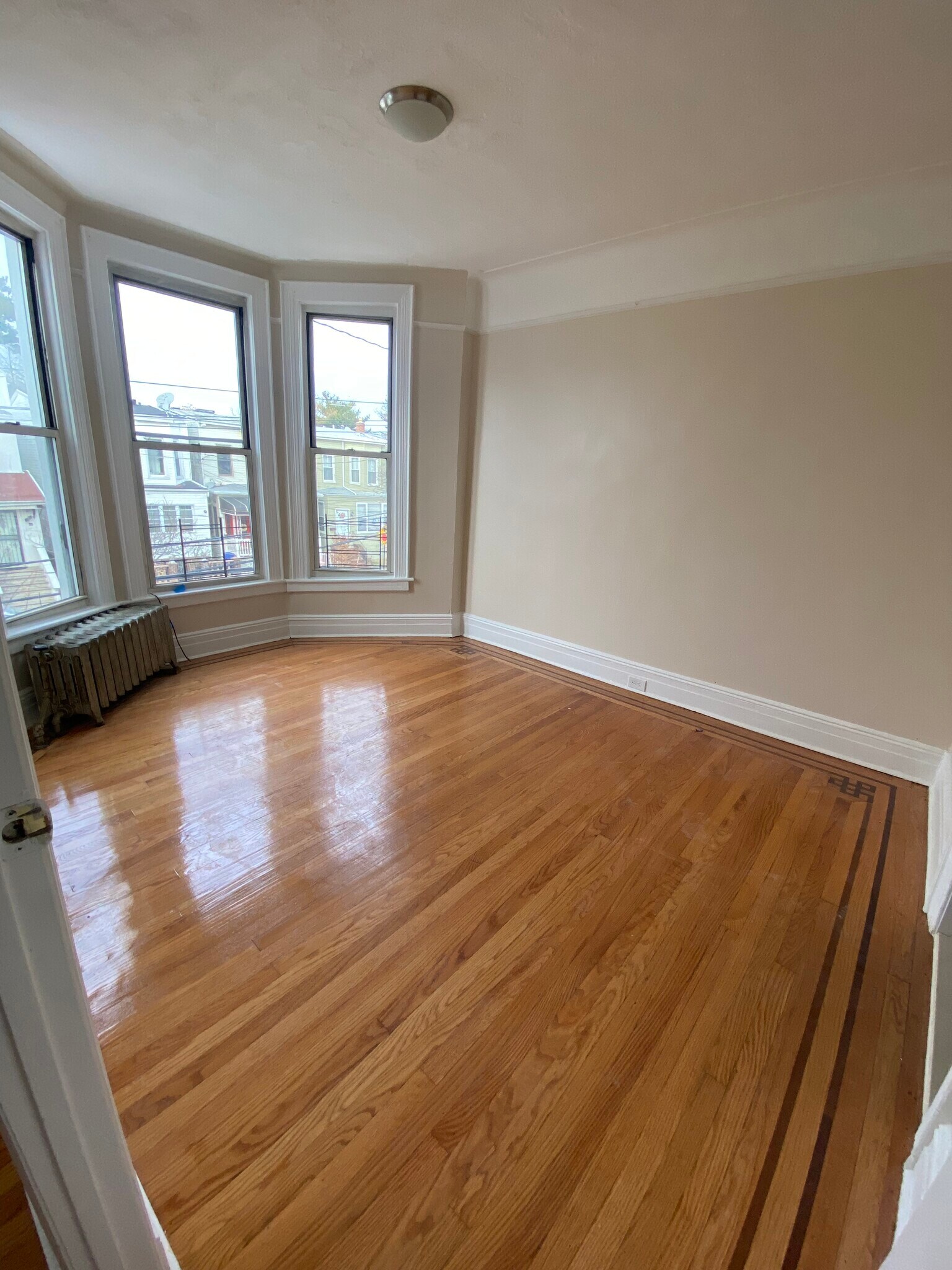 Living Room - 7418 88th Ave