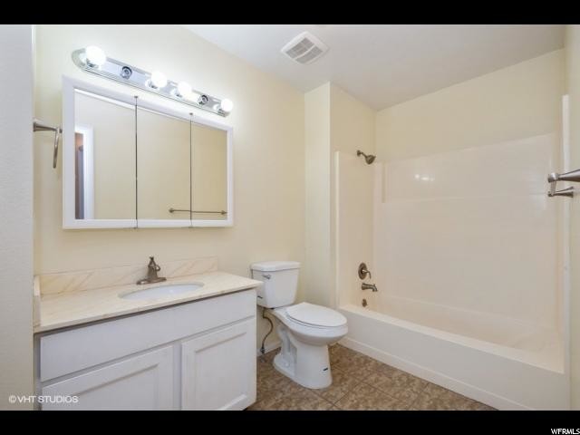 Building Photo - 6032 S 2075 E