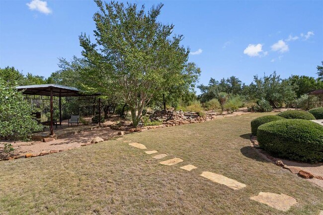 Building Photo - 15086 Barrie Dr