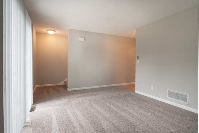 Building Photo - 1339 Riddle Ave