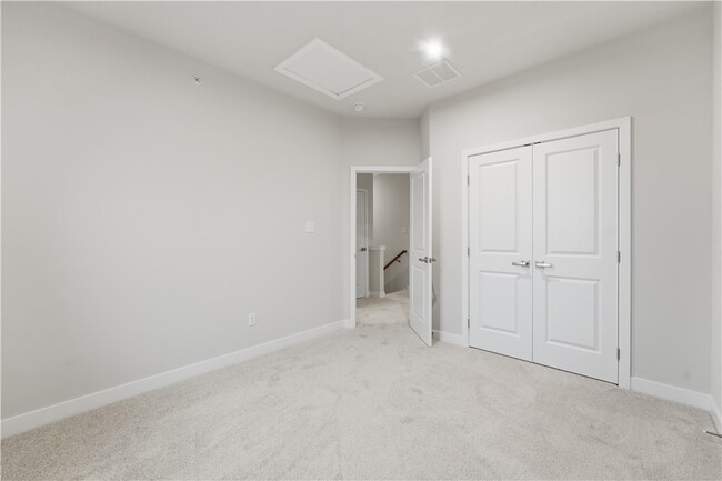 Building Photo - 343 Telluride Ln