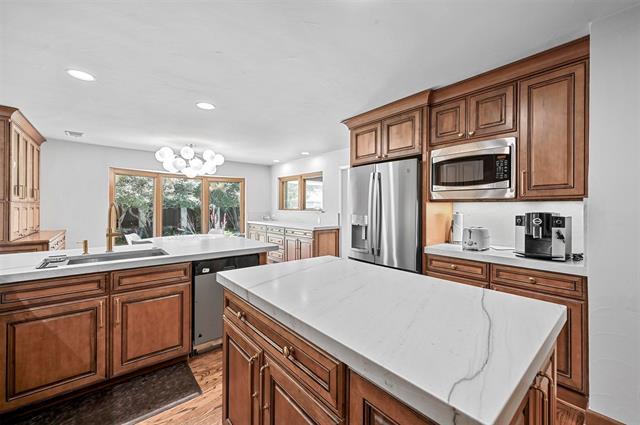 Building Photo - 6938 Pemberton Dr