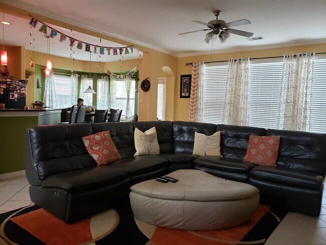 Building Photo - 5406 Everhart Manor Ln