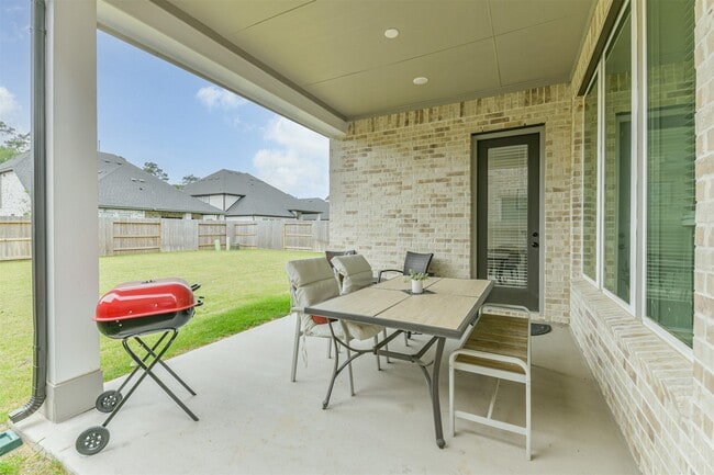 Building Photo - 9243 Trimble Lndg Dr