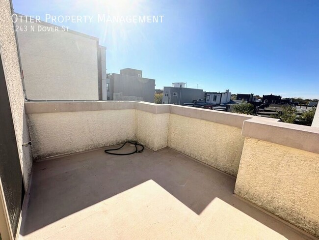 Building Photo - Modern 3BR/2.5BA Home with Balcony Terrace...