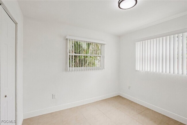 Building Photo - 89 Cabana Ave