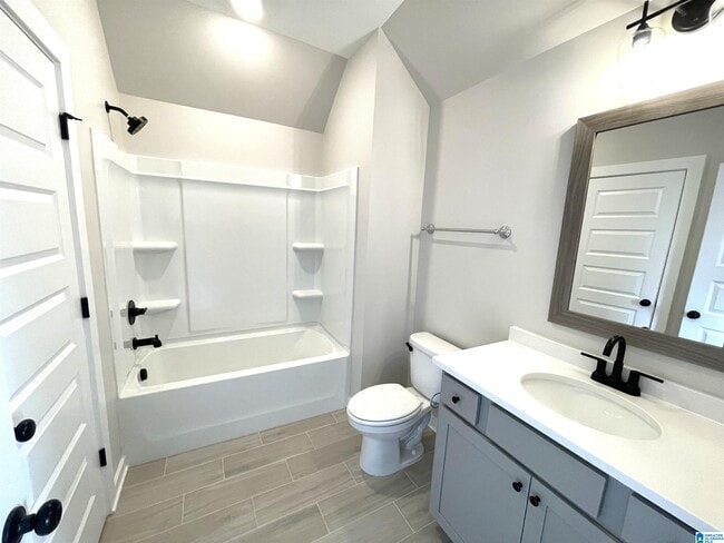 Building Photo - 4767 Silas Ave