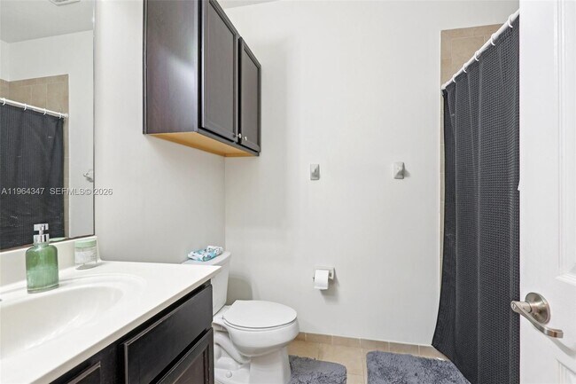 Building Photo - 11746 SW 151 Ave