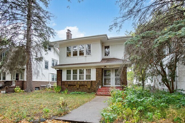 Building Photo - 2011 Portland Ave