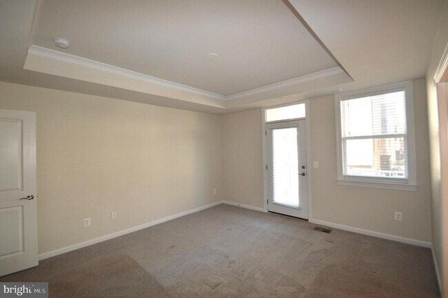 Building Photo - 45091 Cappamore Terrace