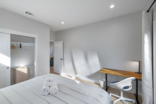 Building Photo - 1817 Andrea Pl