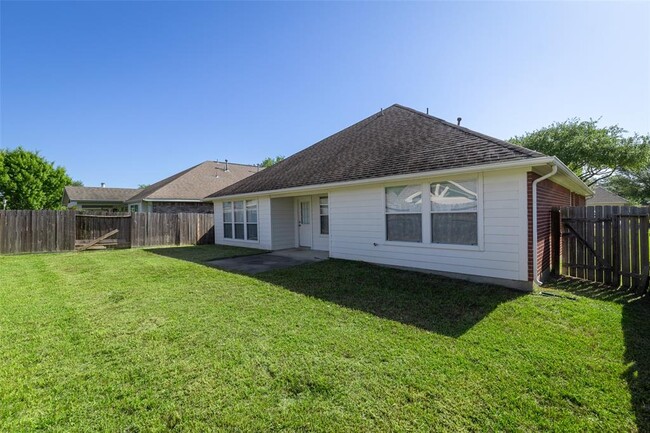 Building Photo - 4931 Harbor Glen Ln