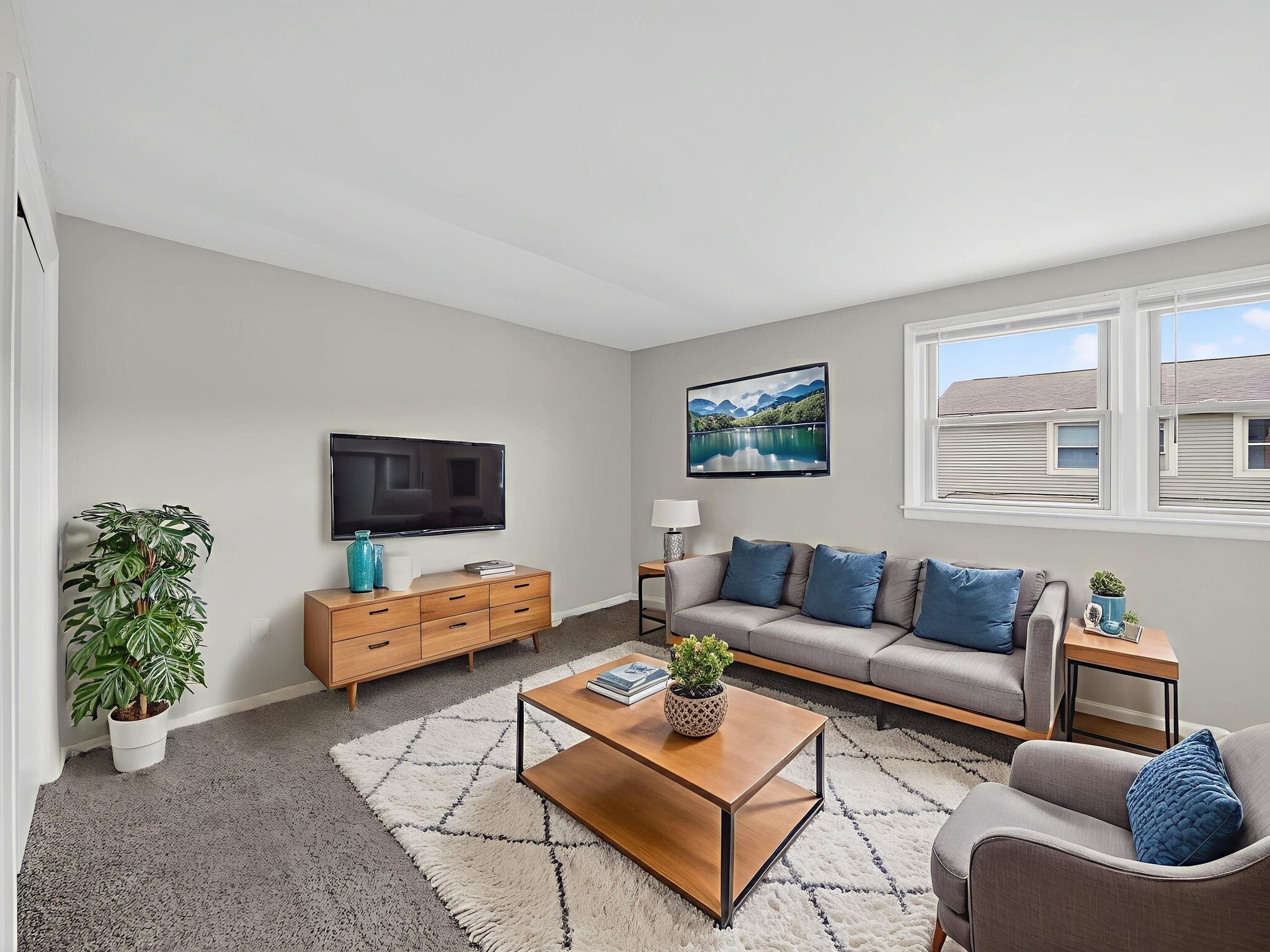 Building Photo - Pleasant Hill Crossings