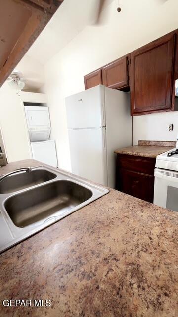 Building Photo - 11635 James Watt Dr