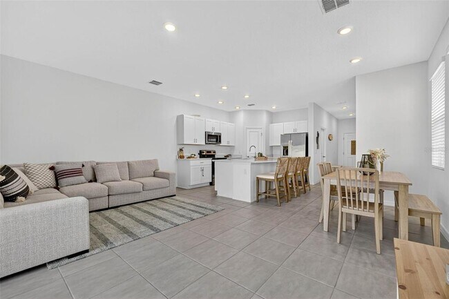 Building Photo - 3607 Main Hbr Dr