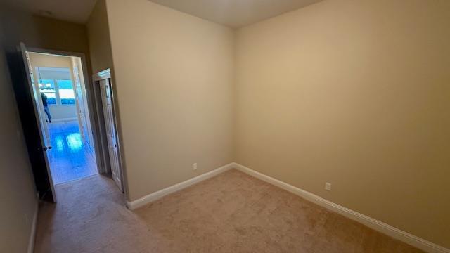 Building Photo - 2688 Vartikian Ave