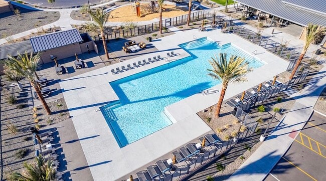 Building Photo - 16805 W Shangri La Rd