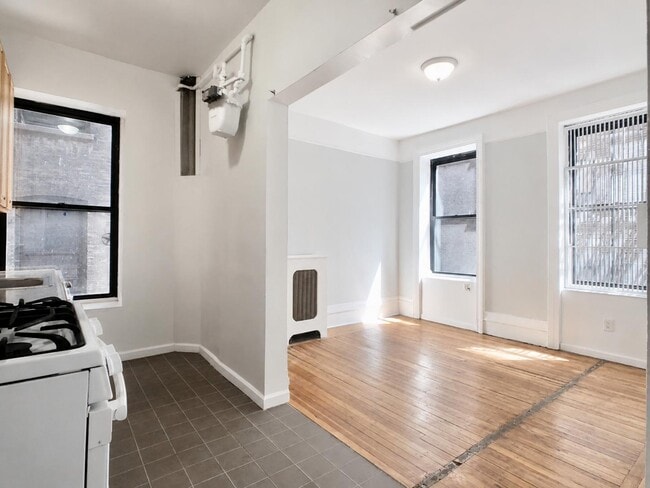 Floorplan - 182 Claremont Avenue