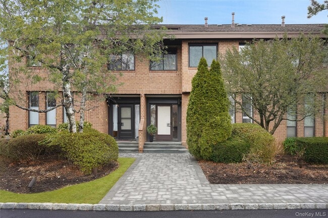 Building Photo - 36 Waters Edge