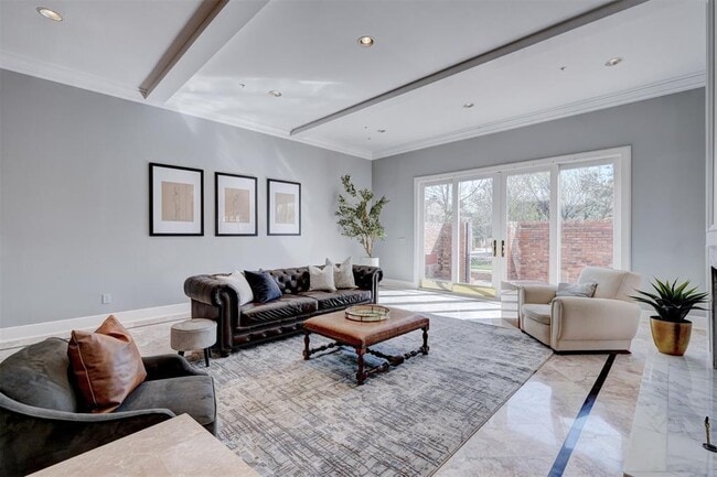 Building Photo - 6448 Brandywine Ln