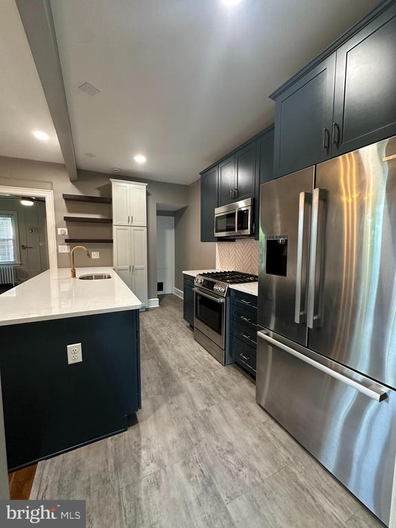 Building Photo - 817 N Harrison St