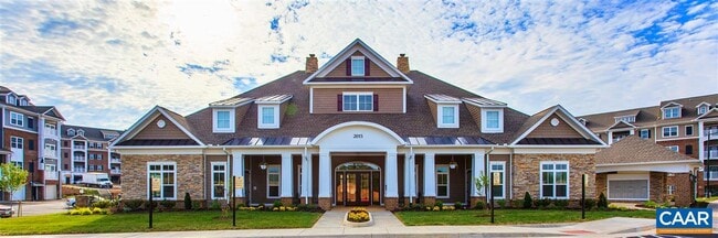 Building Photo - 2170 Reserve Cir