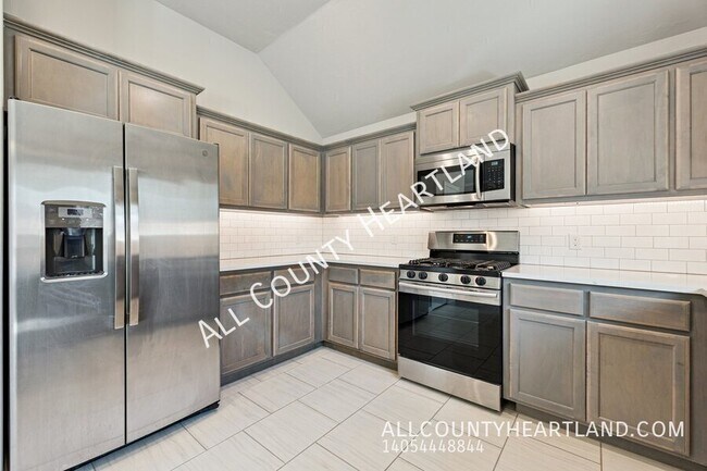 Building Photo - 4104 NW 151st St