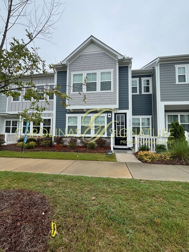 Building Photo - Brand New; Former Model Home; 3BR/2.5BA Townhouse