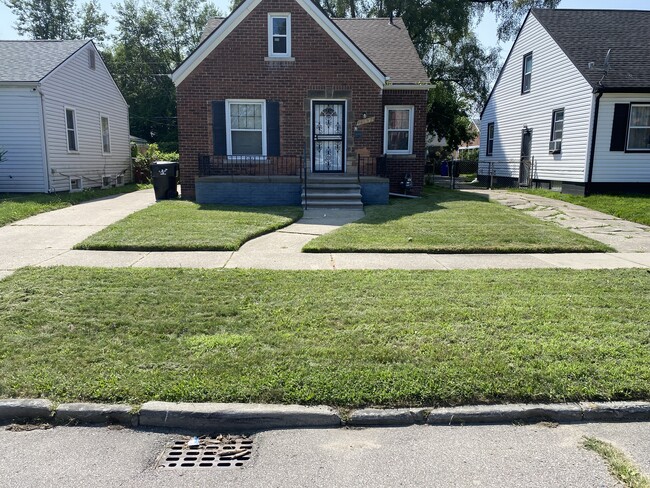 Building Photo - 19691 Rogge St