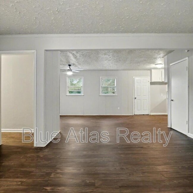 Building Photo - 4204 Pate Dr