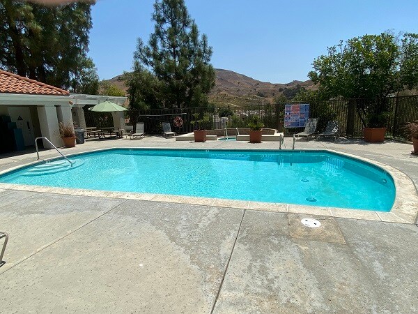 POOL #2 - 4240 Lost Hills Rd