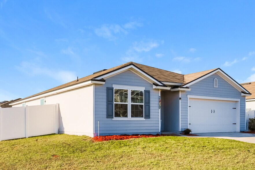 Building Photo - 2227 Pebble Point Dr