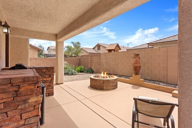 Building Photo - 7941 Limestone Arch Ave