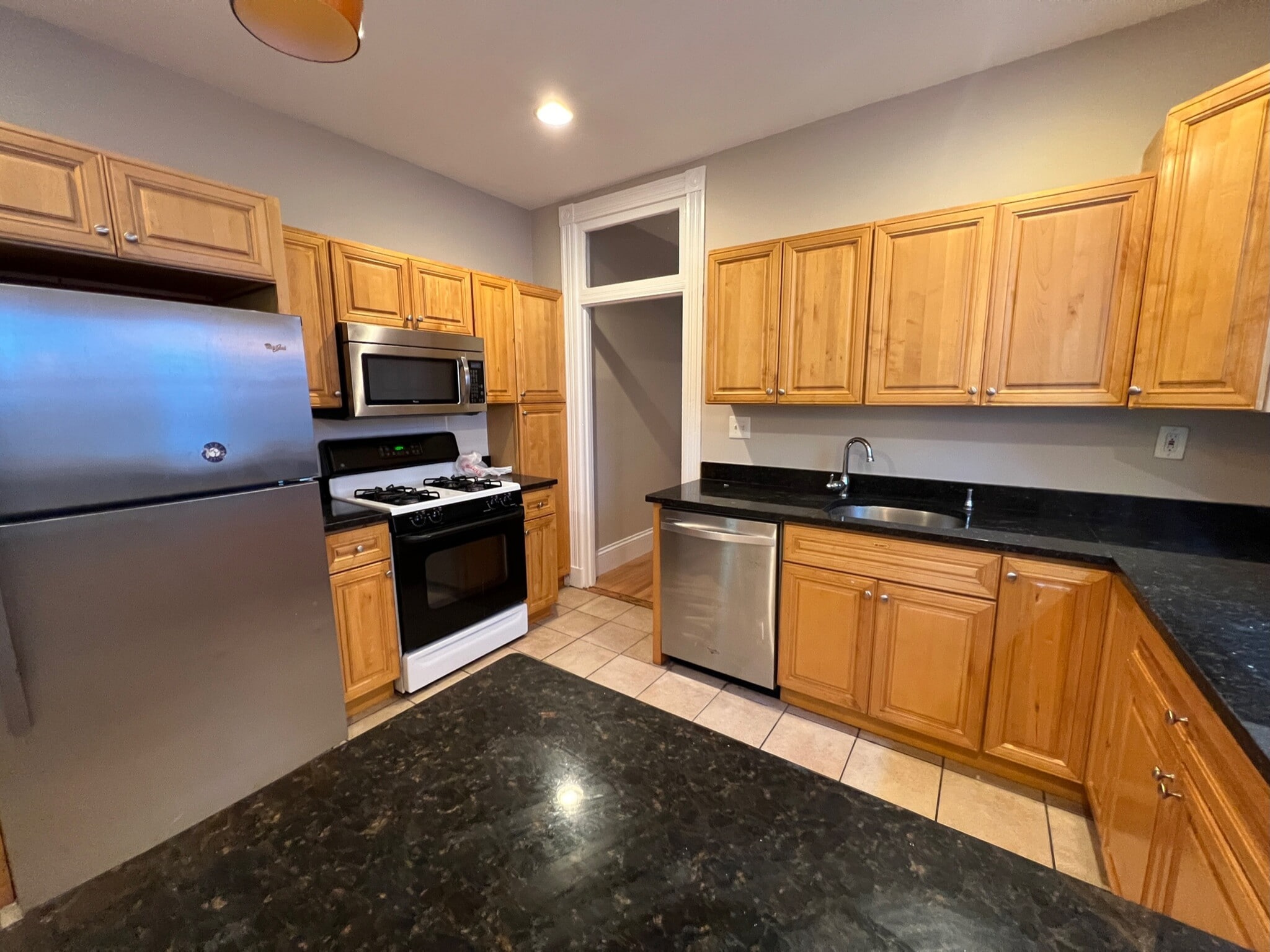 Building Photo - 68 Calumet St