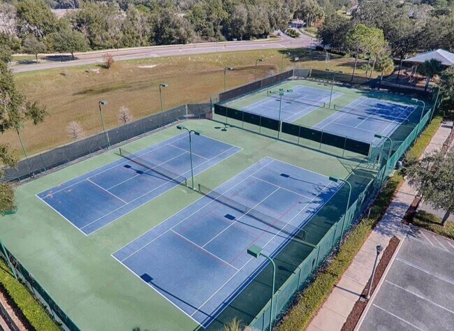 Building Photo - Magnetite Loop